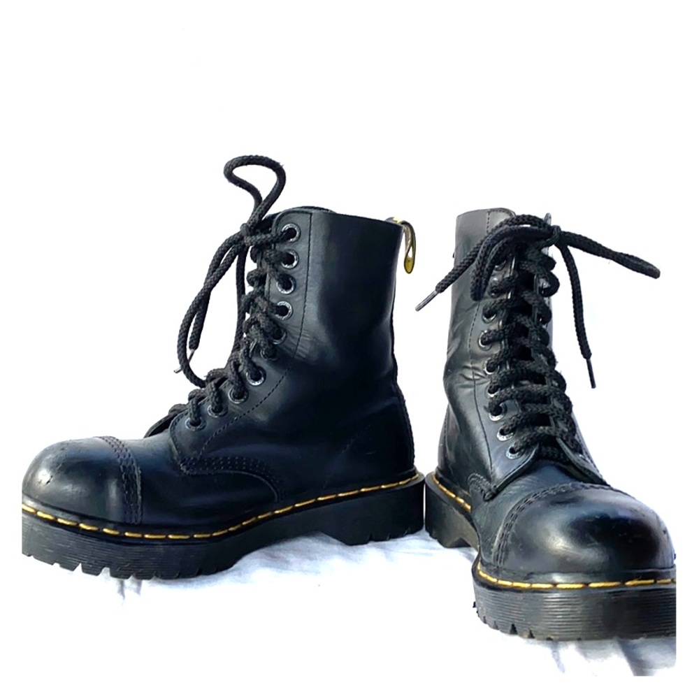 Dr. Martens Steel toe black leather 10 eye boots